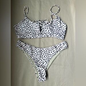 Zaful Black and White Polka Dot Bikini